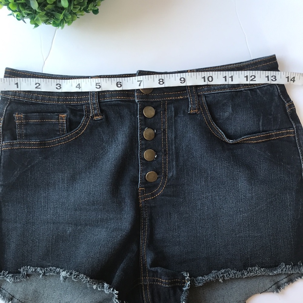 Button Fly High Rise Shorts - Picture 4 of 6